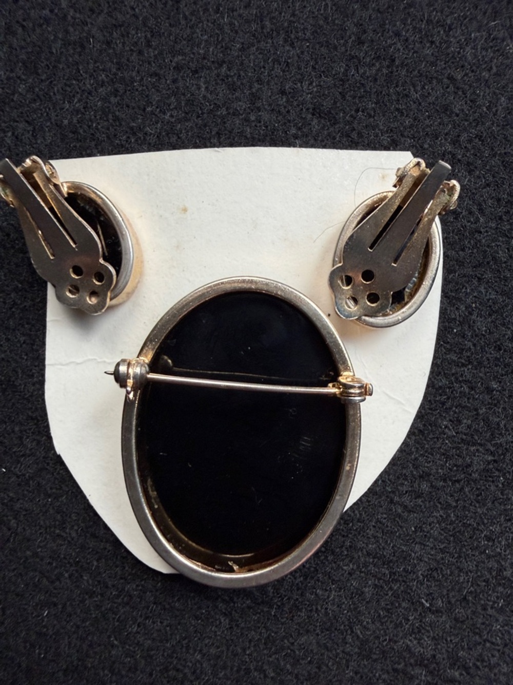Gold Floral Rose Black Oval Brooch and Earring Set - Picture 3 of 3